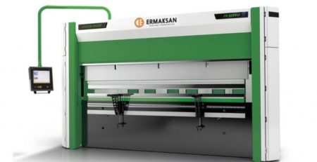 4 Major Factors To Consider Before Purchasing a Press Brake