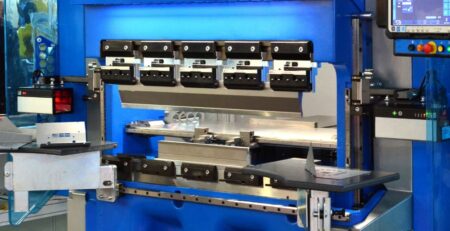 What You Should Know About Press Brake Crowning